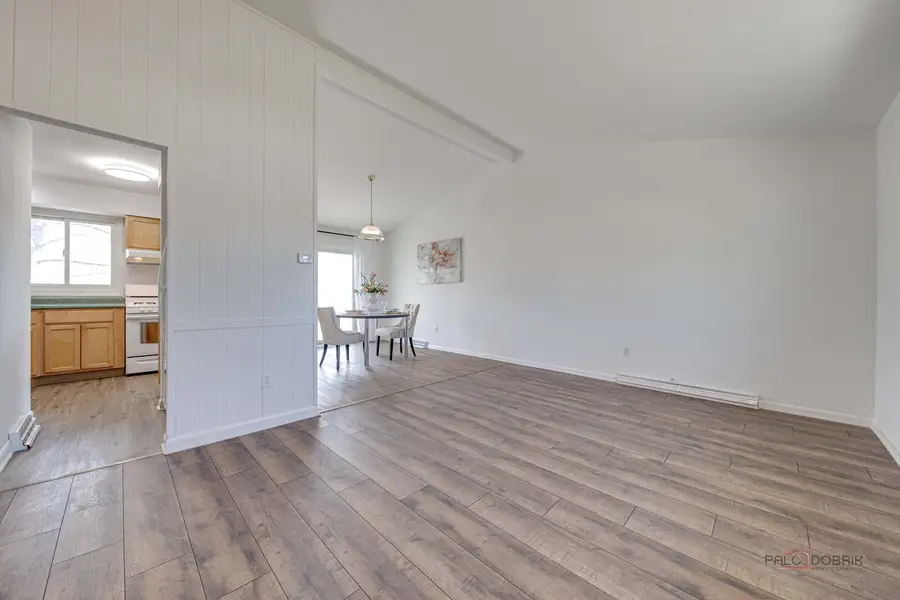 73 S Beck Road, Lindenhurst, IL 60046 - #3