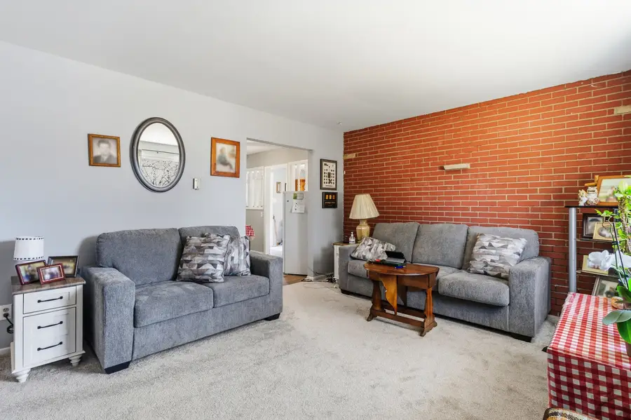 2225 Loganberry Street, Joliet, IL 60433 - #3