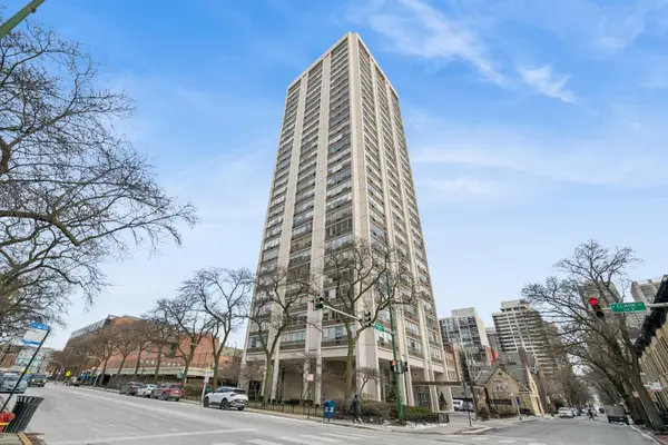70 W Burton Place #2001F, Chicago, IL 60610