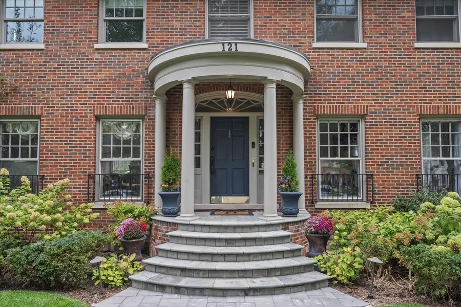 121 Robsart Road, Kenilworth, IL 60043 - #2