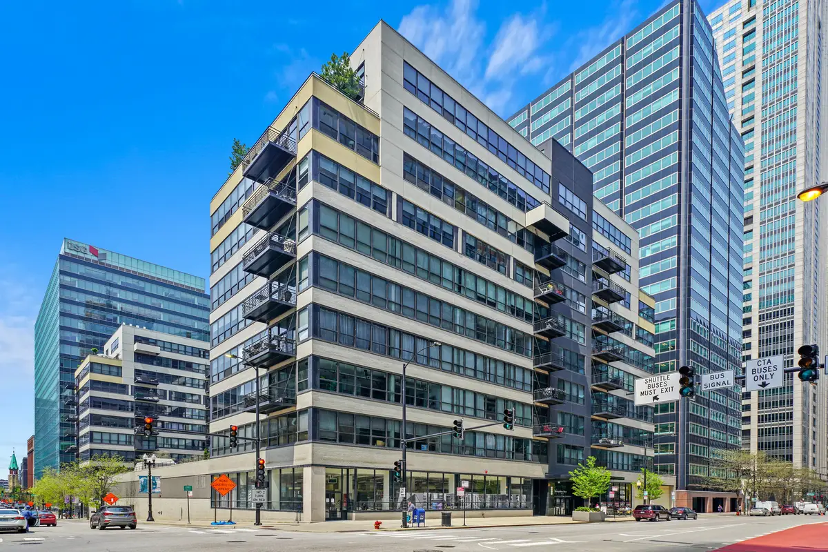 130 S Canal Street #724, Chicago, IL 60606 - #1