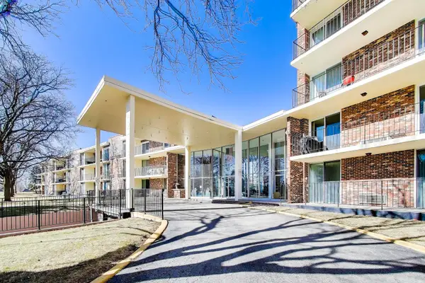 1150 E Jackson Street #4F, Lombard, IL 60148