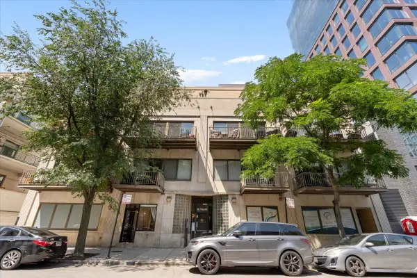 14 N Sangamon Street #201, Chicago, IL 60607