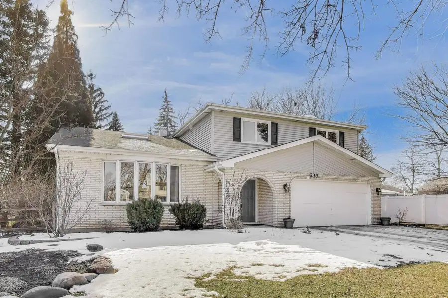 635 Birchwood Avenue, Des Plaines, IL 60018 - #3