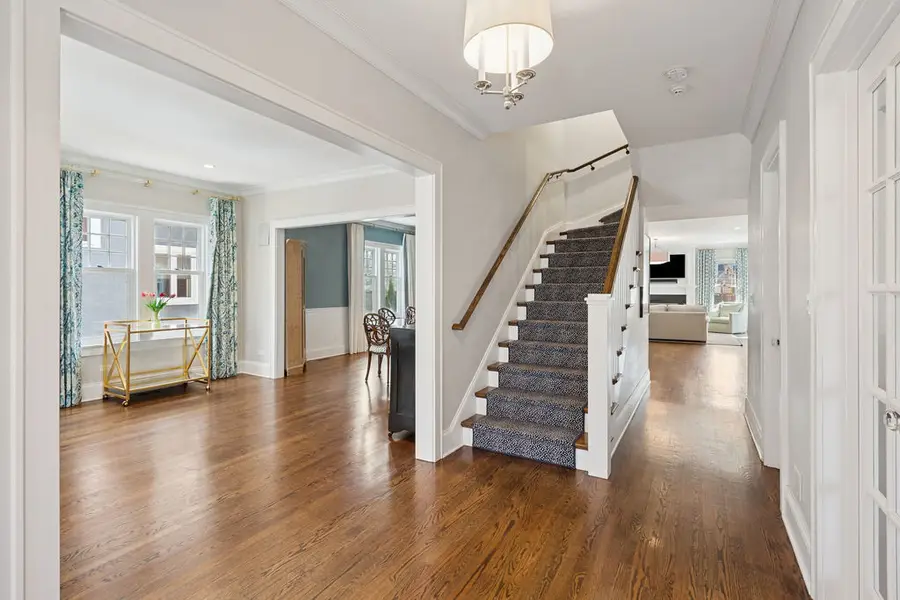 925 Ashland Avenue, Wilmette, IL 60091 - #3