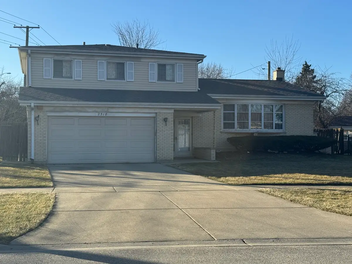 2518 S Cedar Glen Drive, Arlington Heights, IL 60005 - #1