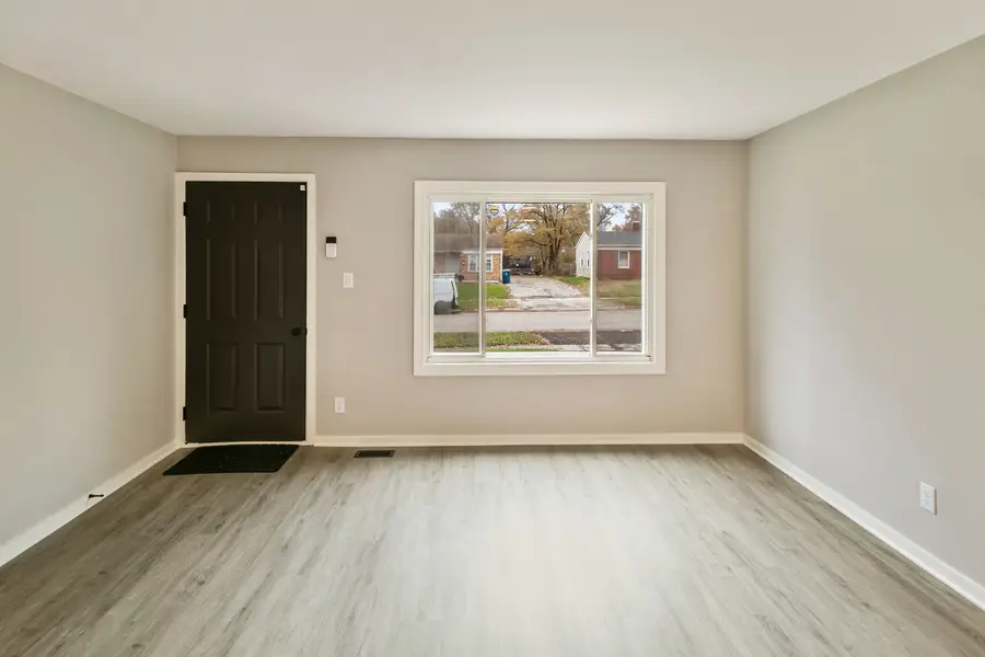 21704 Clyde Avenue, Sauk Village, IL 60411 - #2