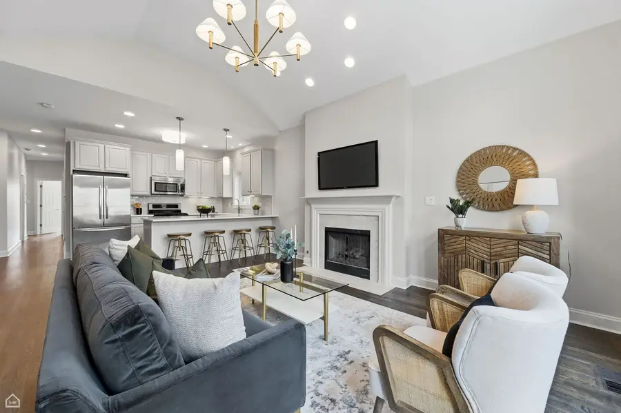 1035 W Taylor Street #3, Chicago, IL 60607 - #3