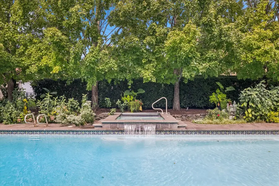 500 S Kenilworth Avenue, Elmhurst, IL 60126 - #3