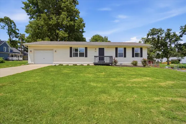 206 E Irving Street, Normal, IL 61761
