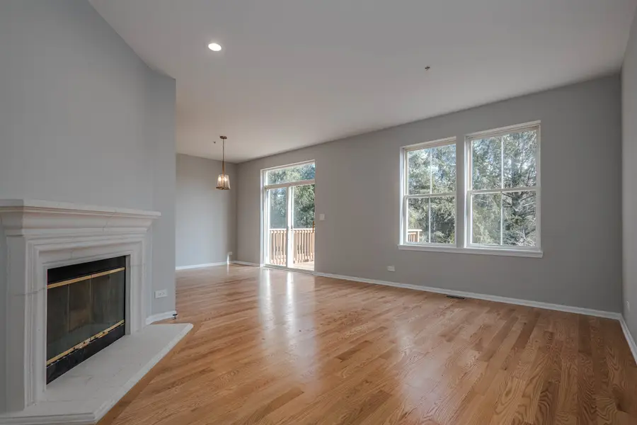 134 Woodview Court #134, Glen Ellyn, IL 60137 - #2