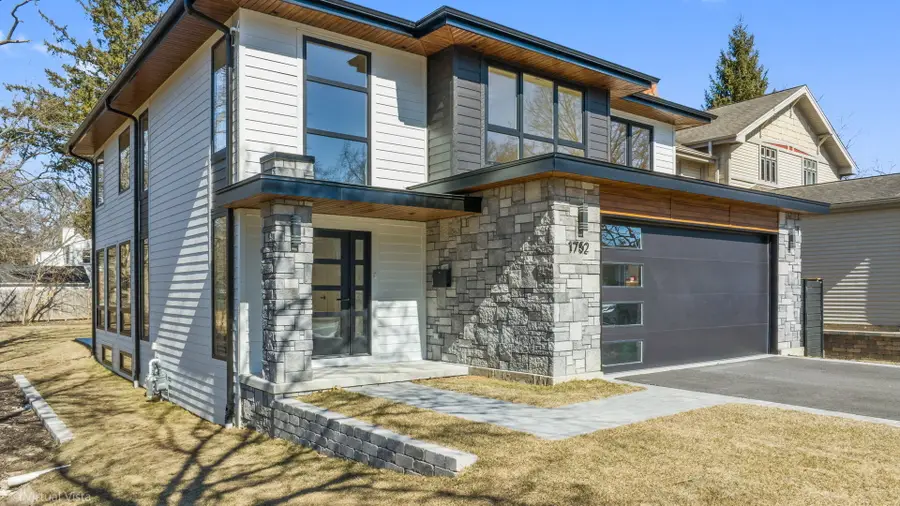 1752 Maclean Court, Glenview, IL 60025 - #2