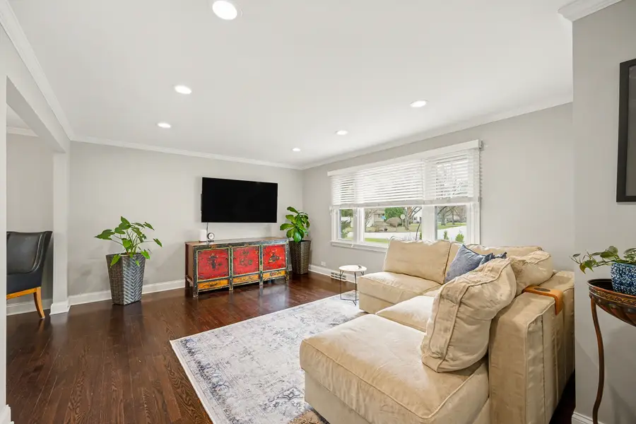 3S171 Arboretum Road, Glen Ellyn, IL 60137 - #3