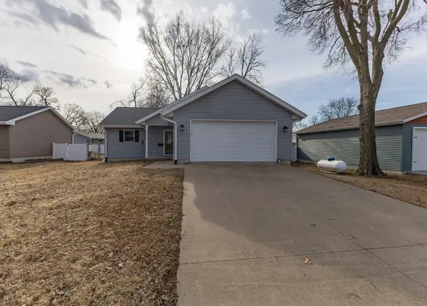 603 4th Street, Camanche, IA 52730