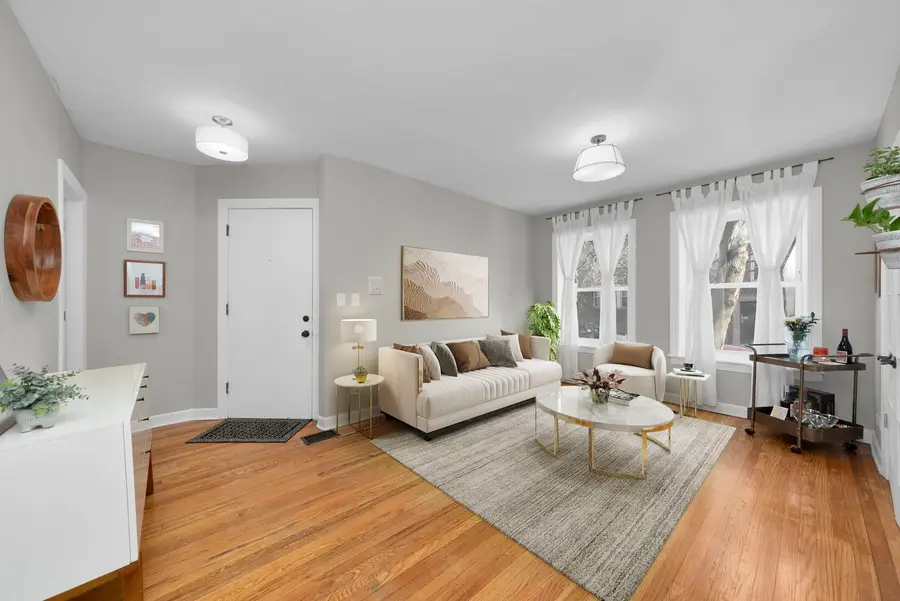 4740 N Hamilton Avenue #1, Chicago, IL 60625 - #3