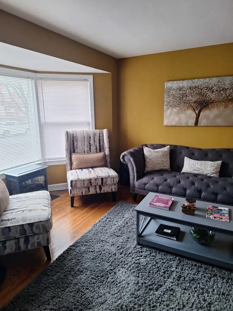 932 Bellwood Avenue, Bellwood, IL 60104 - #2