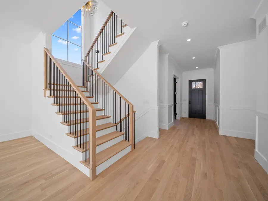 1443 Hawthorne Lane, Glenview, IL 60025 - #3