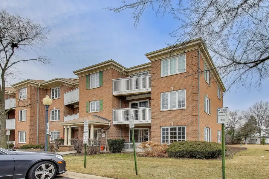 110 Day Street #101, Bloomingdale, IL 60108 - #2