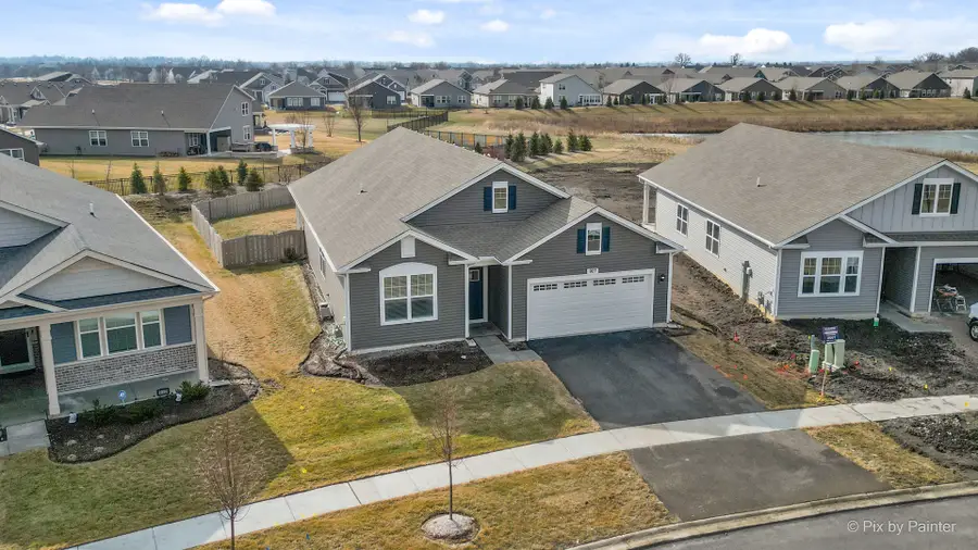 927 Plateau Drive, Pingree Grove, IL 60140 - #2