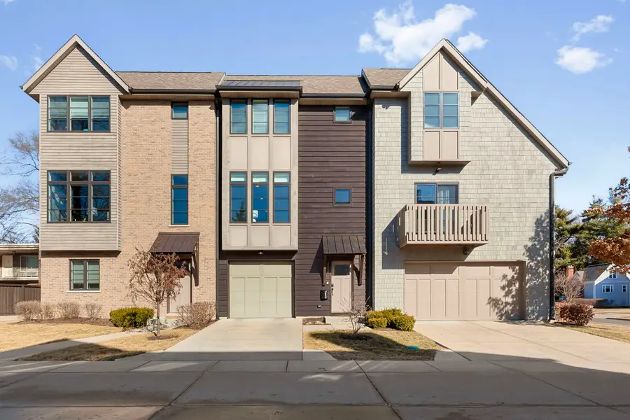 488 Newton Avenue, Glen Ellyn, IL 60137 - #2