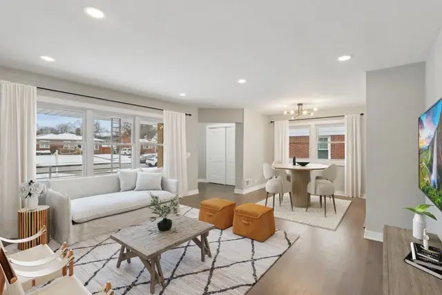 419 S Chase Avenue, Lombard, IL 60148 - #2