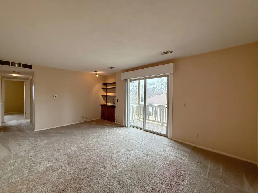 1211 48th Avenue #31, East Moline, IL 61244 - #3