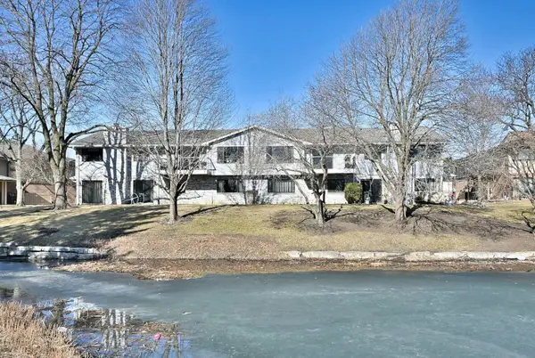 745 Whalom Lane #745, Schaumburg, IL 60173