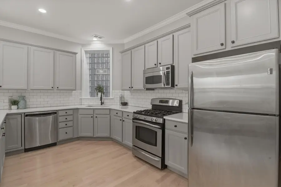 1254 W Diversey Parkway #1, Chicago, IL 60614 - #3