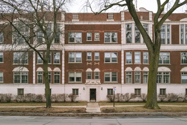 480 Sheridan Road #3, Evanston, IL 60202