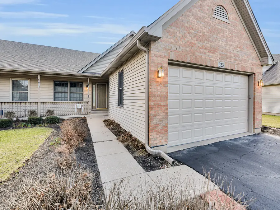 623 Hampshire Drive, Hampshire, IL 60140 - #2