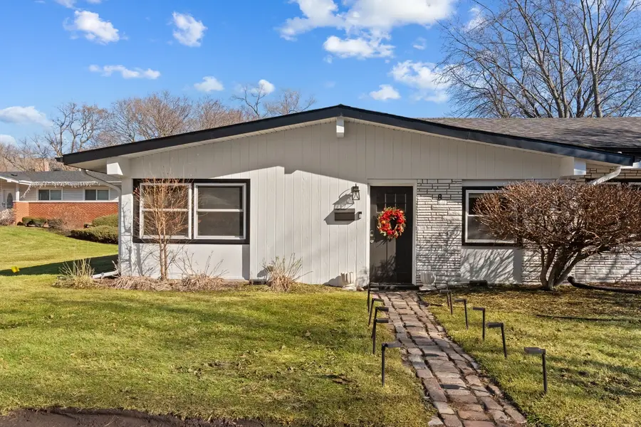 8 Rob Road, Mount Prospect, IL 60056 - #2