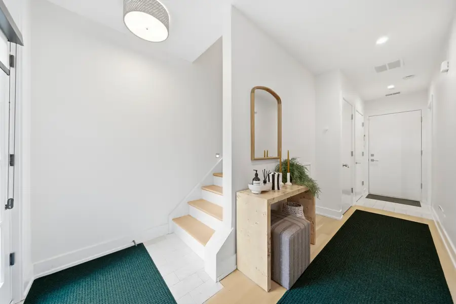 2748 N Lakewood Avenue #4, Chicago, IL 60614 - #2