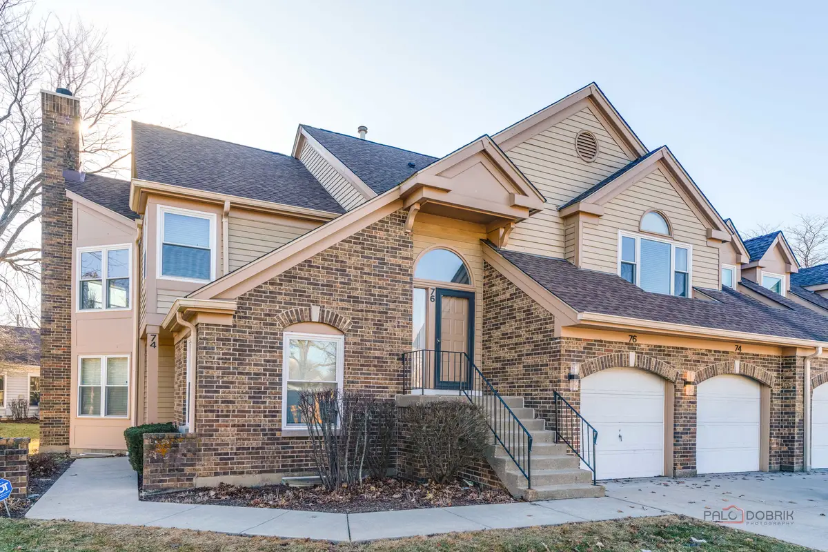 76 Willow Parkway, Buffalo Grove, IL 60089 - #1