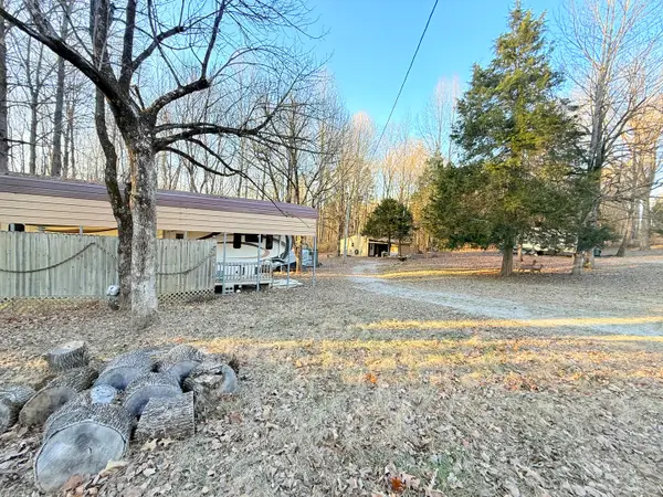 215 Tucker Hill Road, Cave In Rock, IL 62919