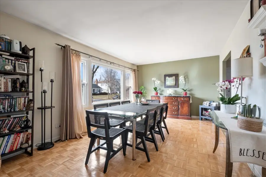 517 Longwood Drive, Buffalo Grove, IL 60089 - #2