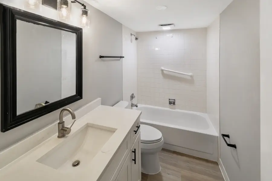 375 Plum Creek Drive #108, Wheeling, IL 60090 - #3