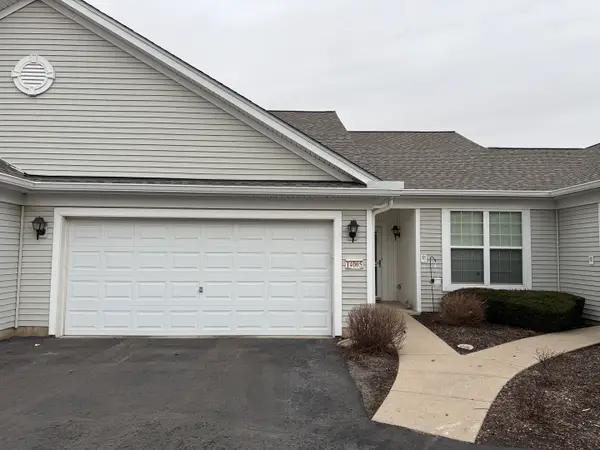 14065 Moraine Hills Drive, Huntley, IL 60142