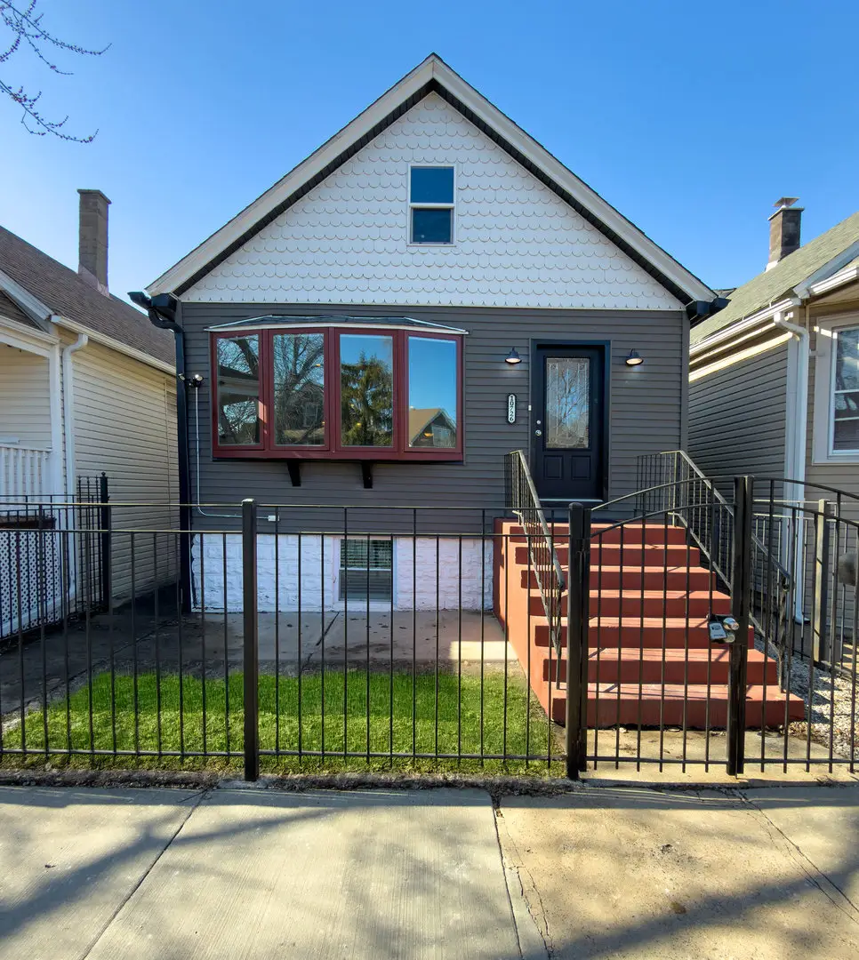10726 S Mackinaw Avenue, Chicago, IL 60617 - #1