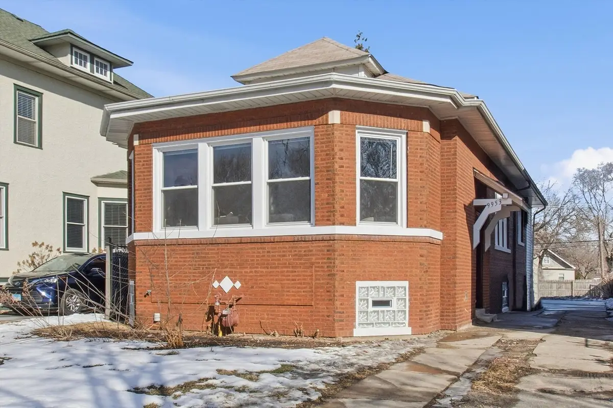 9953 S Prospect Avenue, Chicago, IL 60643 - #1