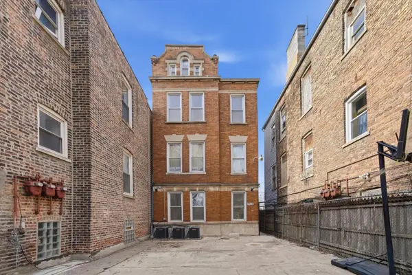 2420 S Sawyer Avenue, Chicago, IL 60623