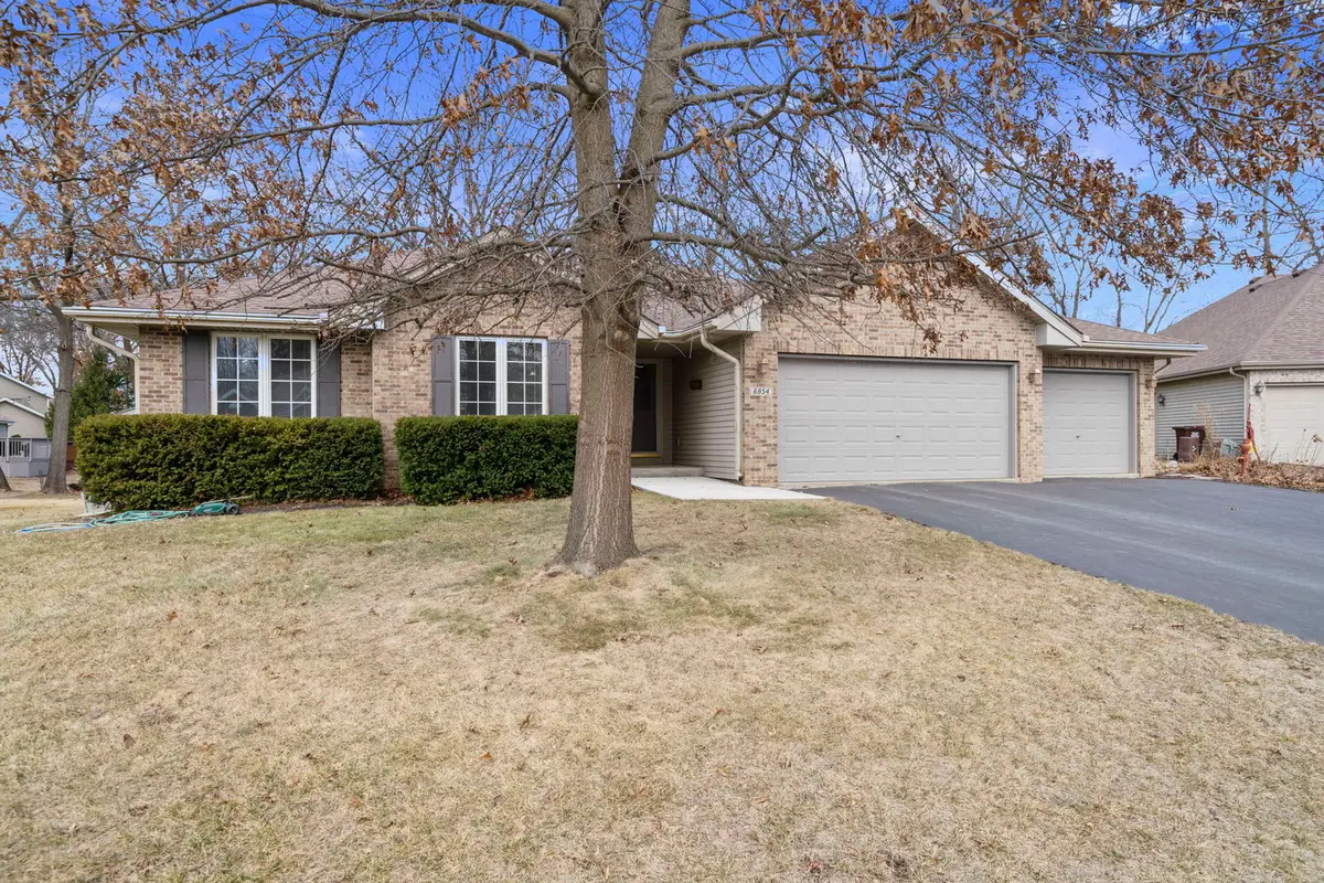 6854 Candlewood Court, Loves Park, IL 61111 - #1