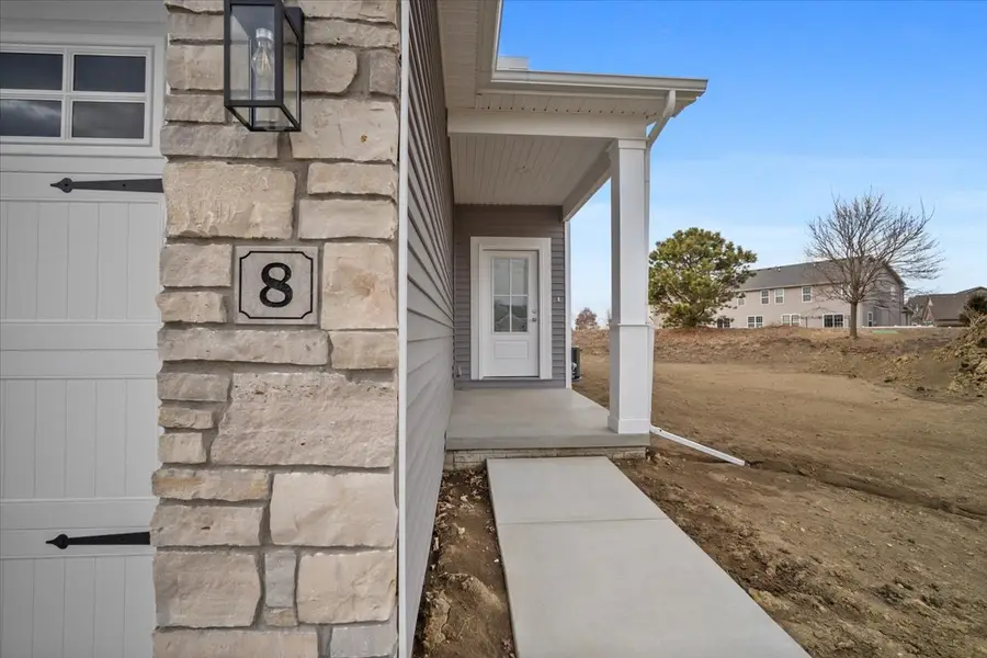 8 Stone Mill Court, Bloomington, IL 61705 - #2