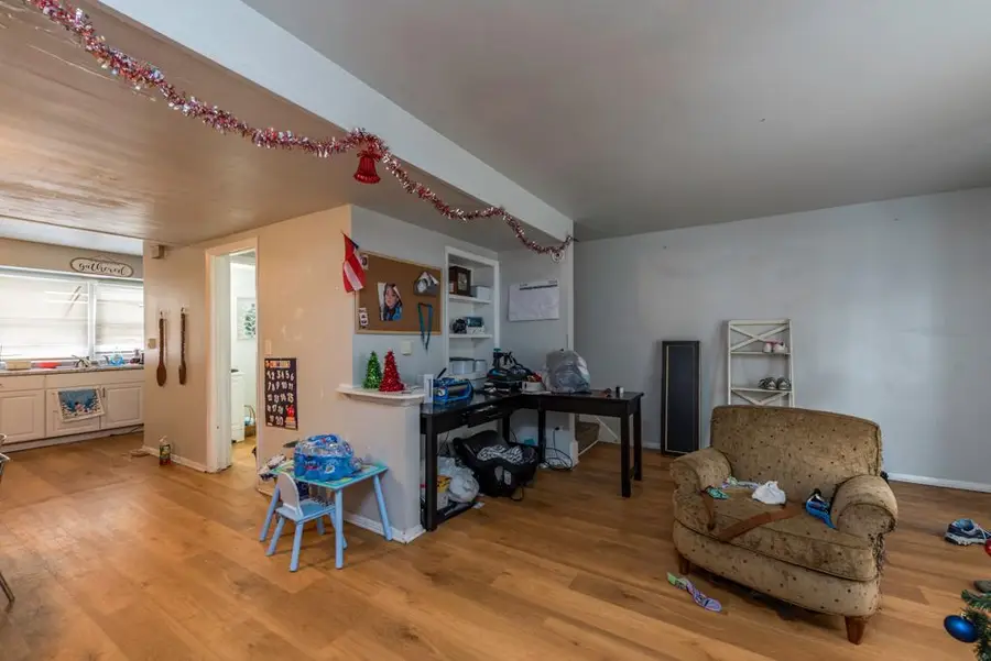 2112 Hebron Avenue, Zion, IL 60099 - #3