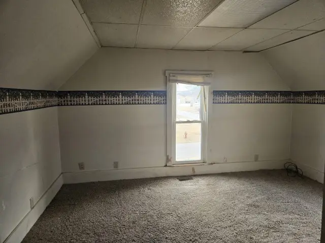 401 NE 3rd Street, Aledo, IL 61231 - #3