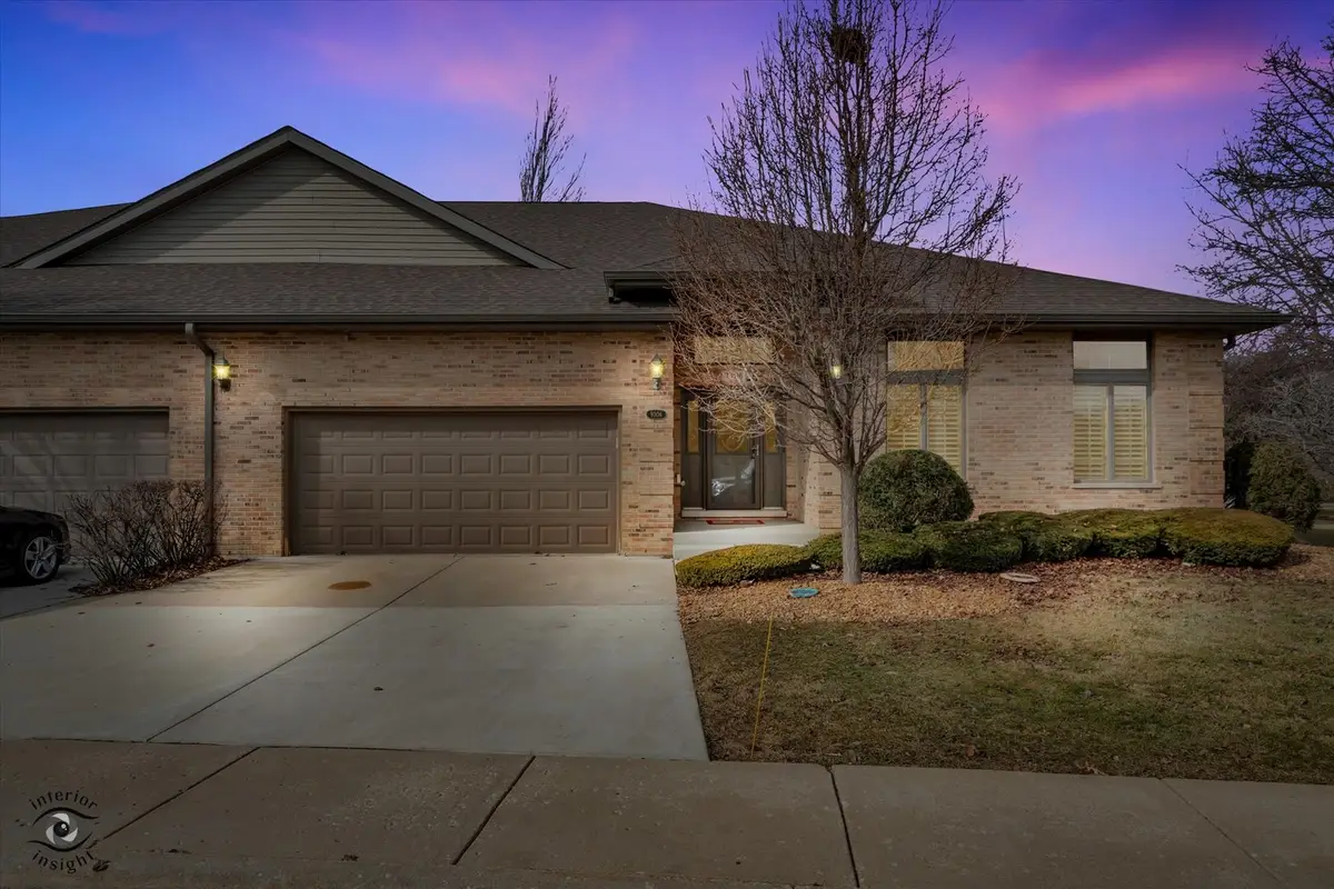 9306 Fox Run Circle, Frankfort, IL 60423 - #1