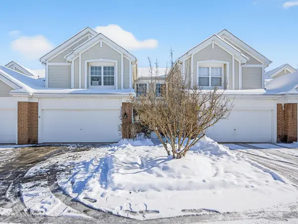 31104 Carpenter Court, Warrenville, IL 60555