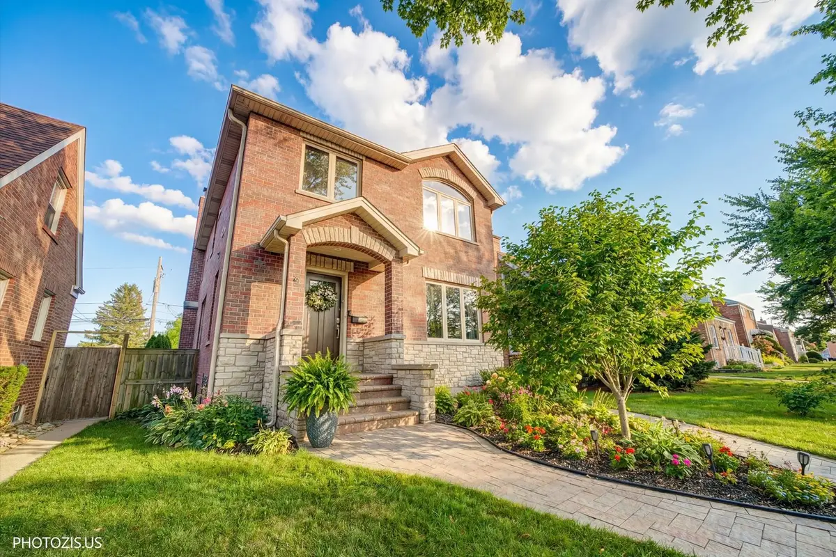 5233 N Osceola Avenue, Chicago, IL 60656 - #1