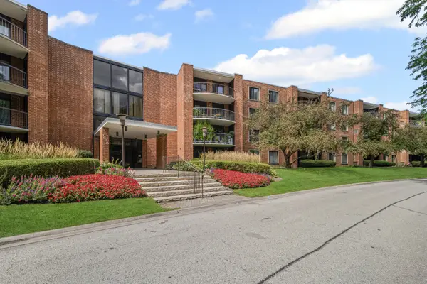 1615 E Central Road #417C, Arlington Heights, IL 60005