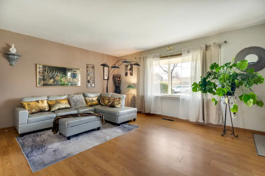 17541 Maple Avenue, Lansing, IL 60438 - #3