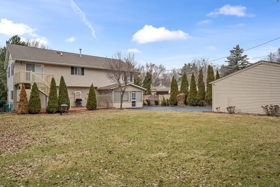 2819 Sun Valley Drive, Cary, IL 60013 - #2